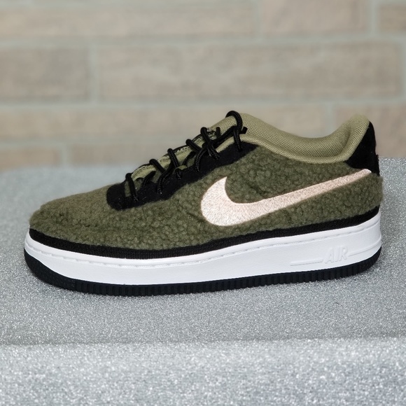 Nike Shoes - Nike Air Force 1 Low Shearling